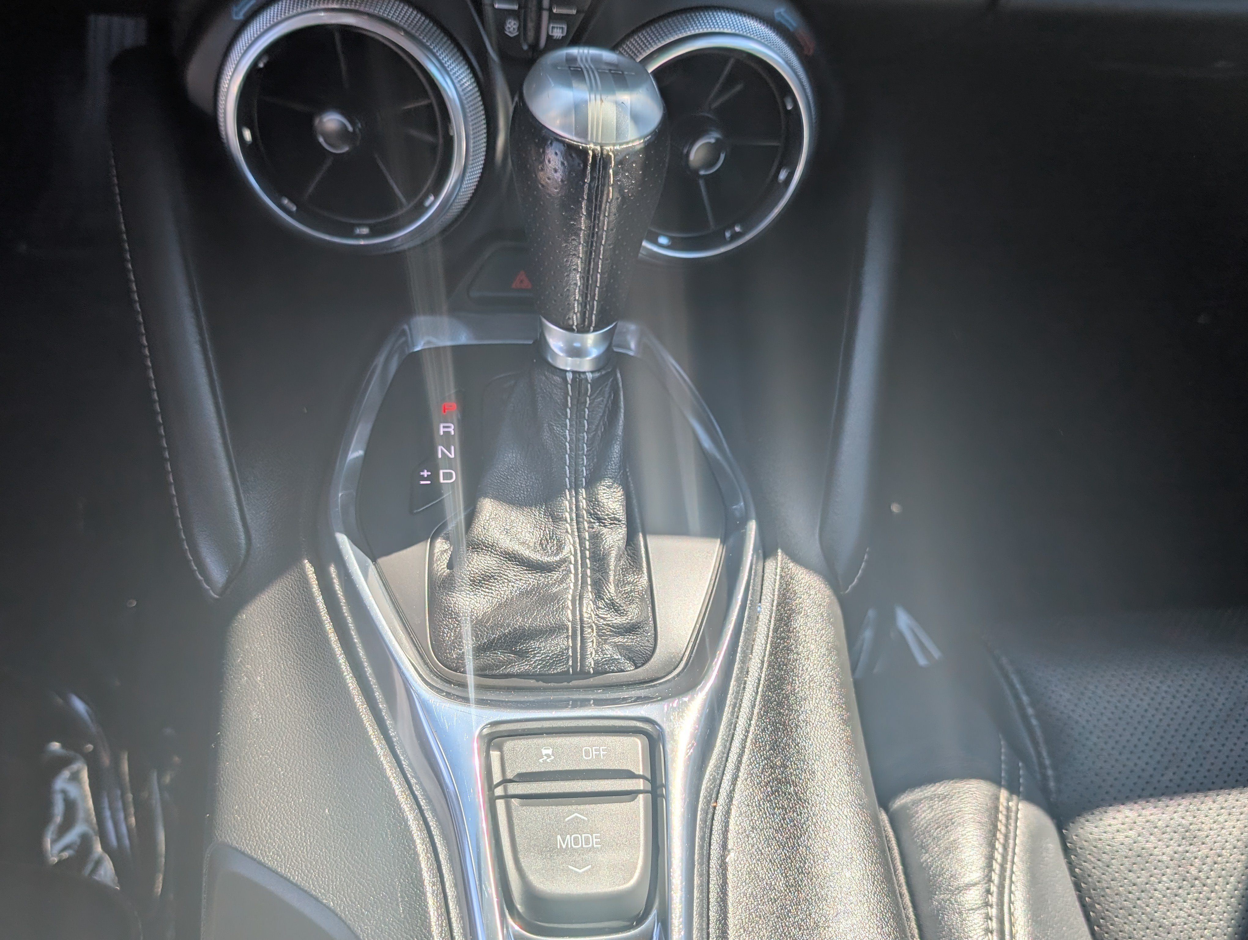 Used 2020 Chevrolet Camaro SS RWD image 27
