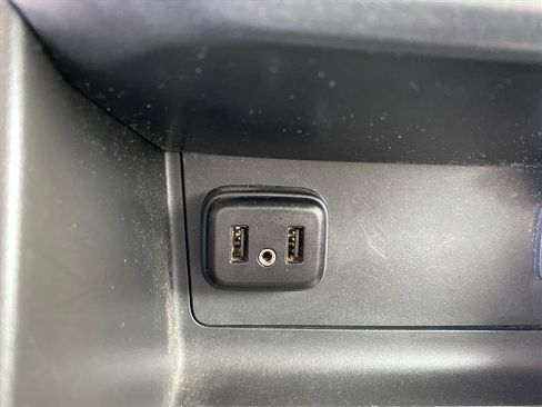 Used 2019 GMC Canyon SLE w/ Driver Alert Package AWD/4WD image 13