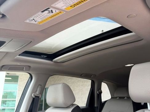 Certified 2024 Honda CR-V EX image 17