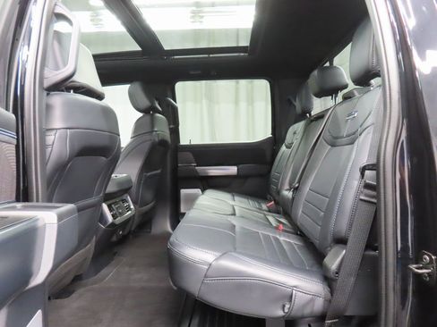 Used 2025 Ford F250 Platinum image 12