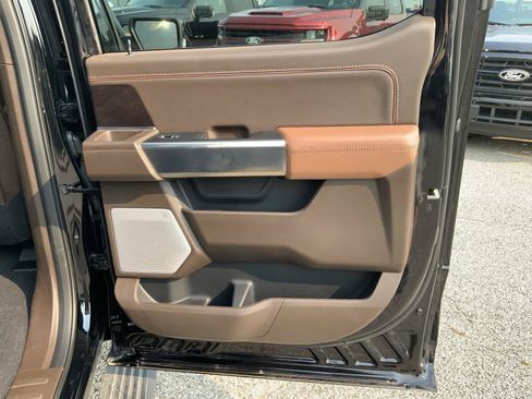 Used 2025 Ford F150 King Ranch w/ FX4 Off-Road Package AWD/4WD image 59