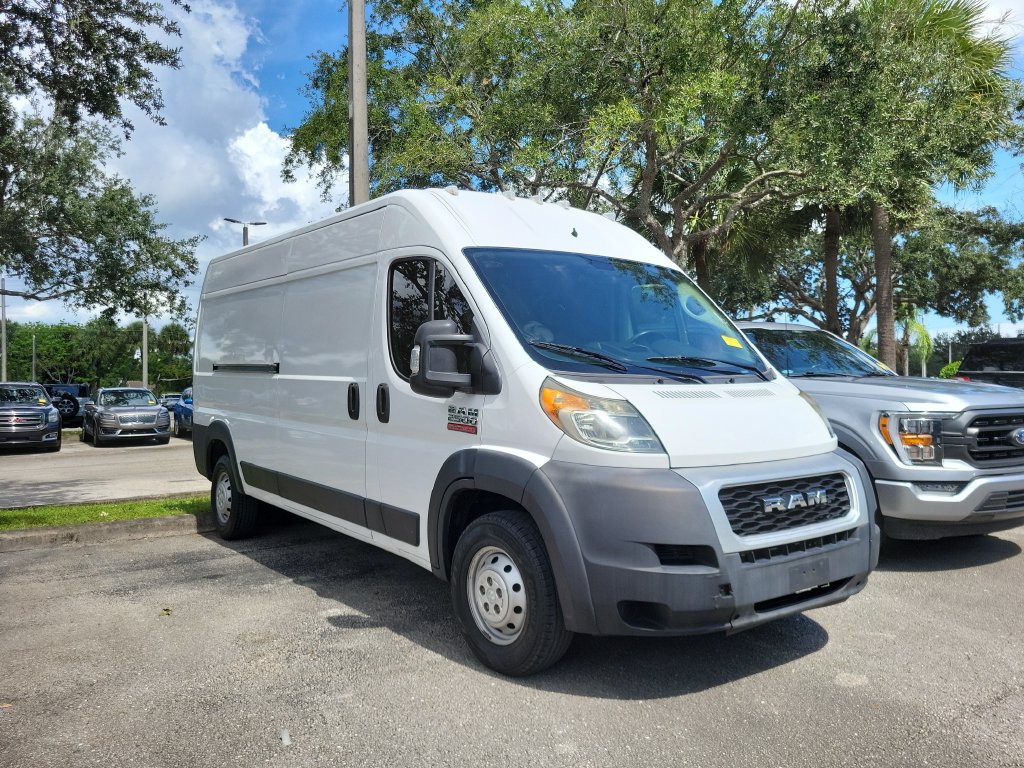 Used 2017 RAM ProMaster 2500 FWD image 3