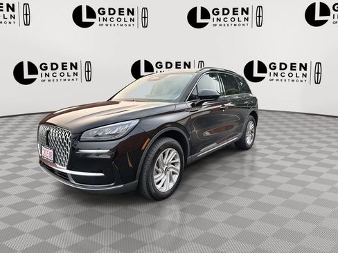 Used 2026 Lincoln Corsair Premiere FWD image 4