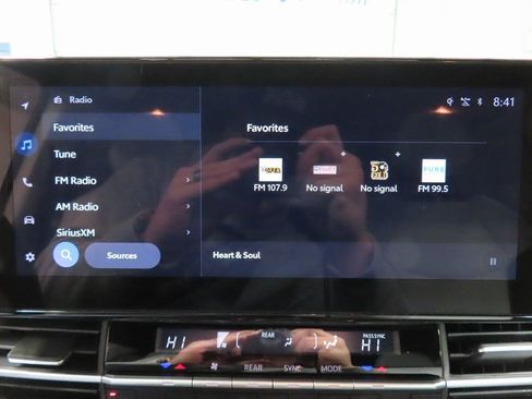 Used 2025 Toyota Sienna XSE image 16