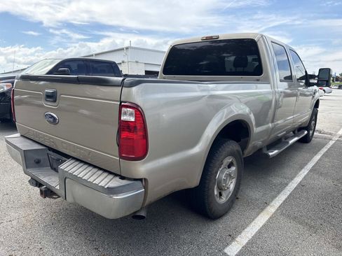 Used 2010 Ford F250 XL RWD image 4