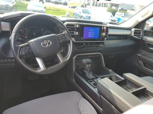 Used 2024 Toyota Tundra SR5 w/ SR5 Convenience Package AWD/4WD image 8