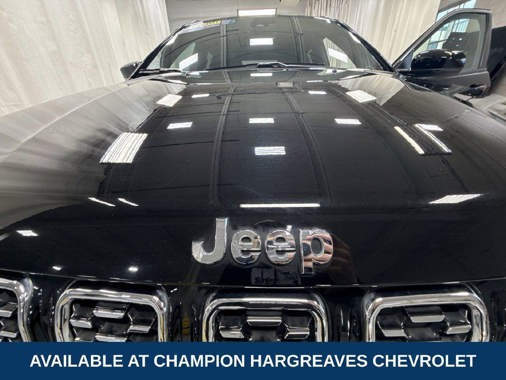 Used 2024 Jeep Compass Limited AWD/4WD image 39