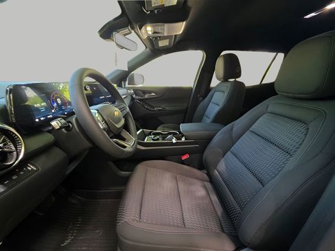 New 2026 Chevrolet Equinox LT w/ Safety and Technology Package AWD/4WD image 15