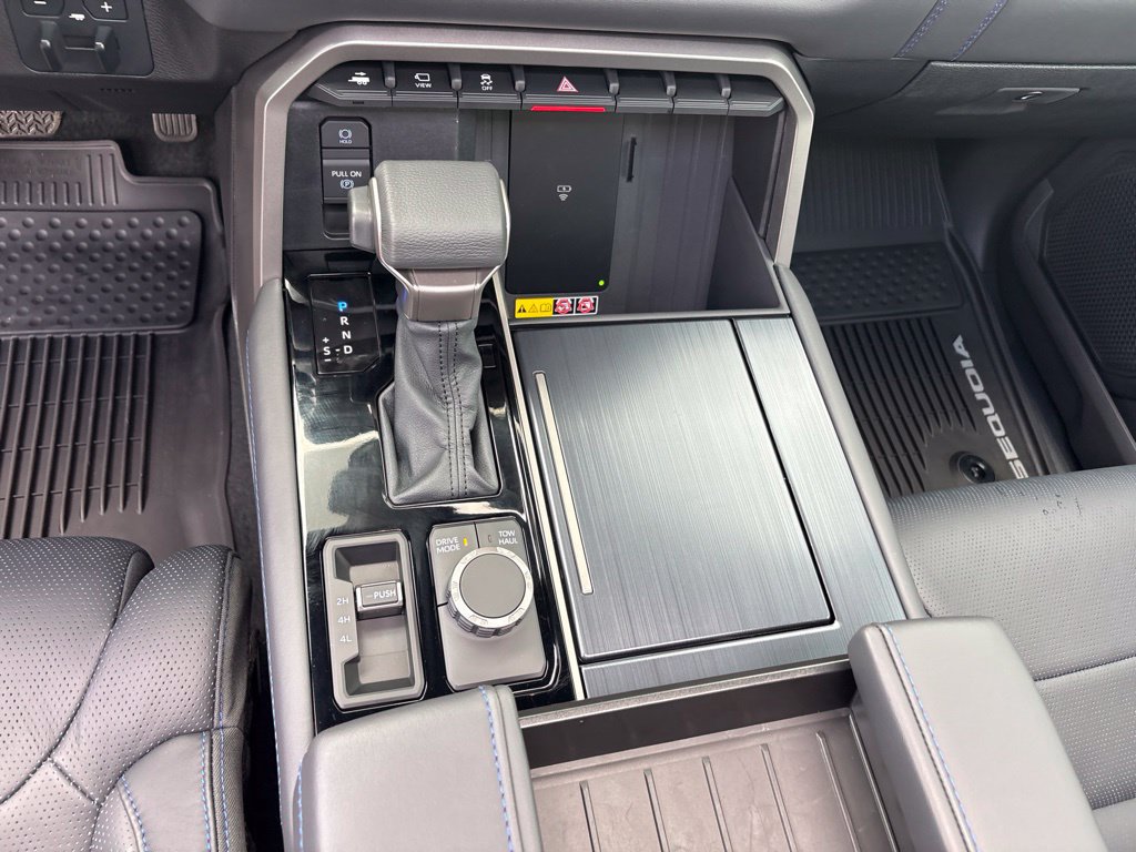 Used 2026 Toyota Sequoia Platinum AWD/4WD image 15