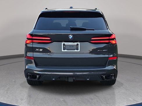 New 2026 BMW X5 xDrive40i w/ M Sport Package AWD/4WD image 6