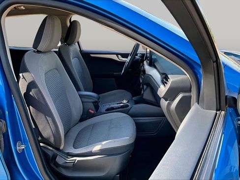 Used 2020 Ford Escape SE FWD image 9