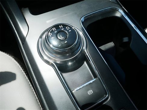 Used 2020 Ford Fusion SE w/ Equipment Group 151A image 31