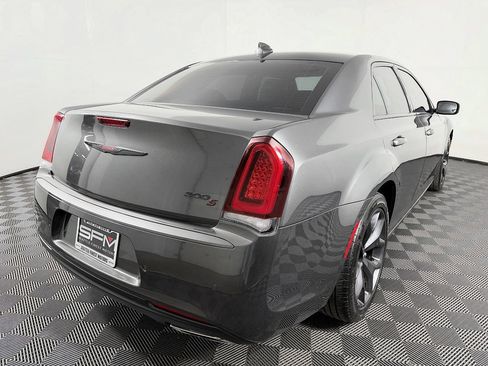 Used 2023 Chrysler 300 S RWD image 9