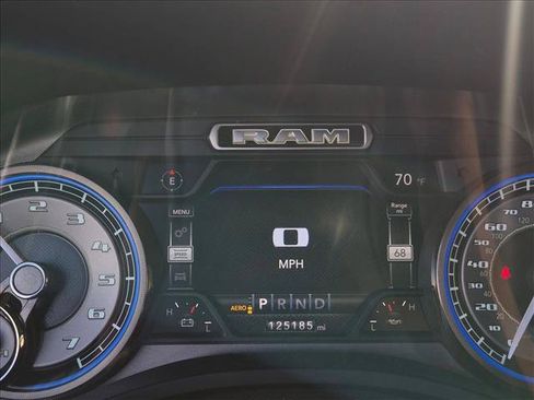Used 2019 RAM 1500 Limited AWD/4WD image 9