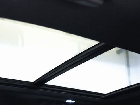 Used 2024 GMC Yukon XL AT4 w/ AT4 Premium Plus Package image 33