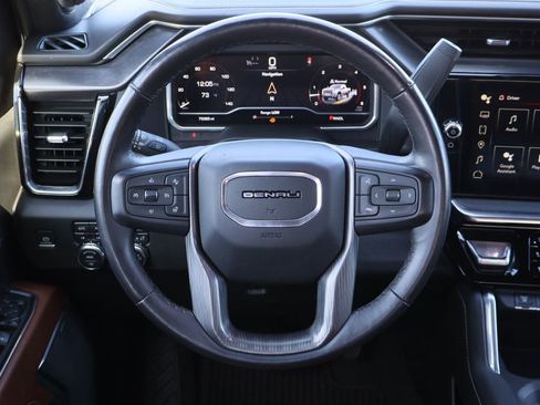 Used 2024 GMC Sierra 2500 Denali Ultimate image 13