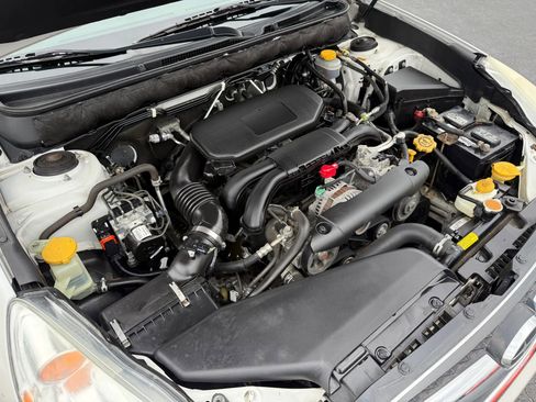 Used 2010 Subaru Legacy 2.5i Limited w/ Appearance Package 1H image 38