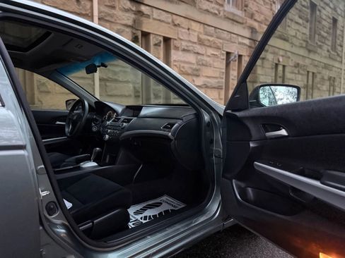 Used 2008 Honda Accord EX image 9