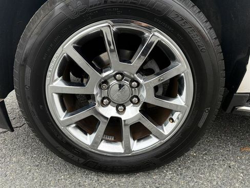 Used 2017 GMC Yukon XL Denali w/ Open Road Package image 9