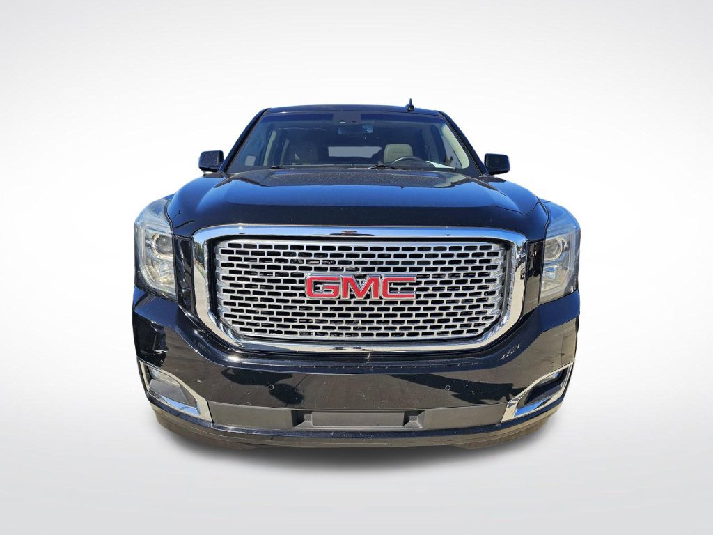 Used 2017 GMC Yukon Denali w/ Open Road Package RWD image 3