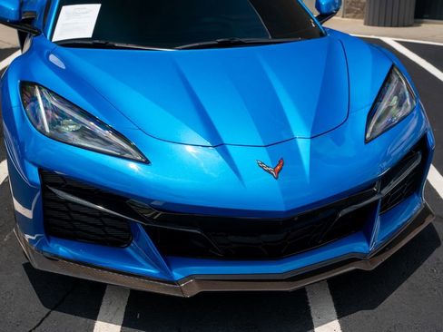 Used 2026 Chevrolet Corvette Z06 RWD image 5