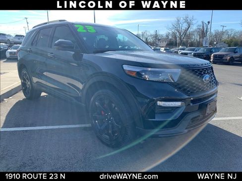 Used 2023 Ford Explorer ST w/ Equipment Group 401A image 9