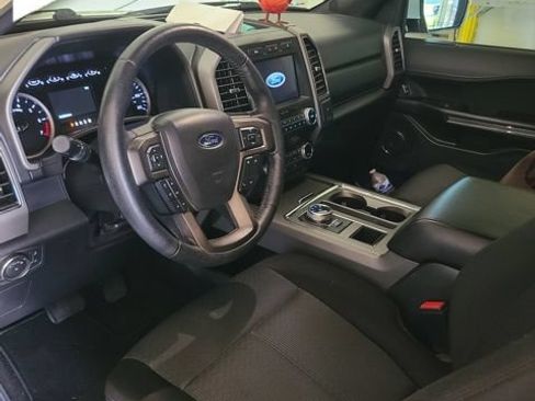 Used 2020 Ford Expedition XLT RWD image 6