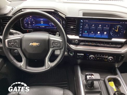 Used 2024 Chevrolet Silverado 1500 LTZ AWD/4WD image 15