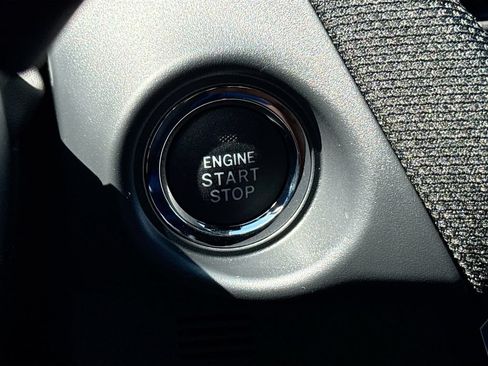 New 2026 Subaru Outback Limited AWD/4WD image 19