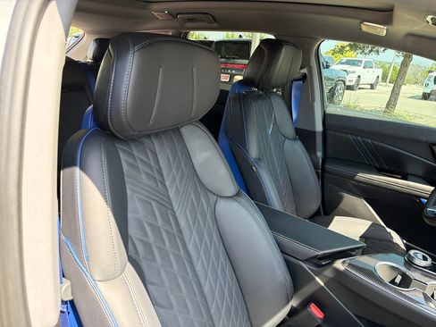 Used 2026 Cadillac Optiq V w/ Magnus Launch Edition AWD/4WD image 39