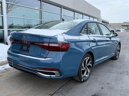 New 2026 Volkswagen Jetta SEL image 3