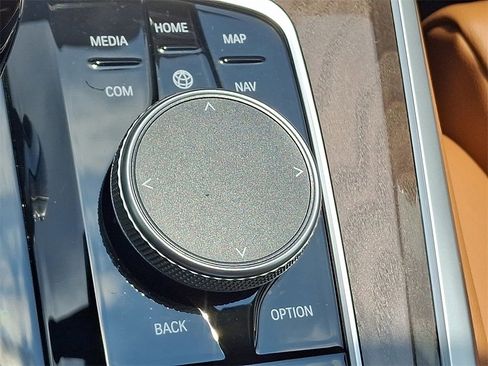 Used 2021 BMW X5 xDrive40i w/ Premium Package 2 image 19