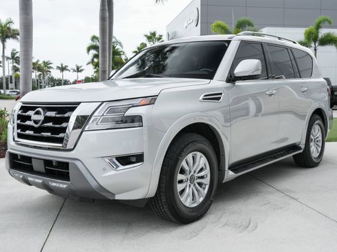 Used 2023 Nissan Armada SV w/ Cargo Package AWD/4WD image 6