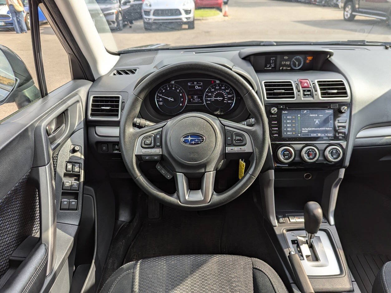 Used 2017 Subaru Forester 2.5i Premium AWD/4WD image 16