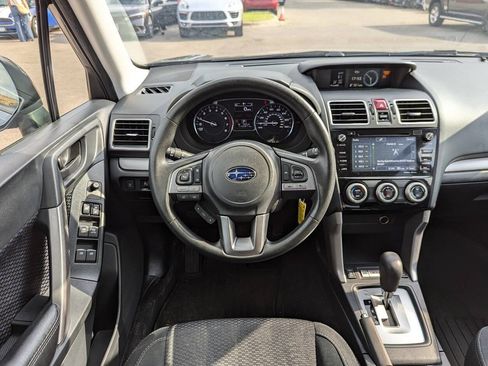 Used 2017 Subaru Forester 2.5i Premium AWD/4WD image 16