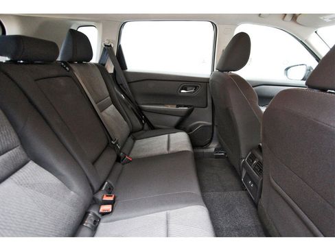 New 2026 Nissan Rogue SV image 10