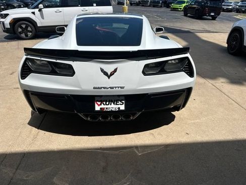 Used 2016 Chevrolet Corvette Z06 w/ 2LZ Preferred Equipment Group RWD image 7