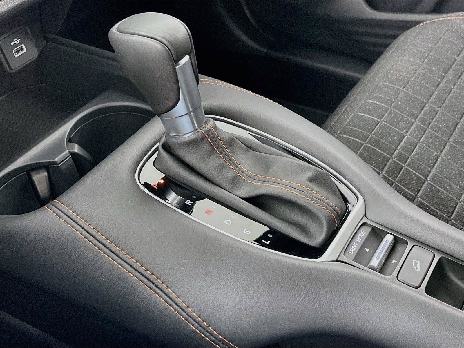 Certified 2025 Honda HR-V Sport image 21
