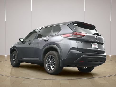 Used 2021 Nissan Rogue S FWD image 20