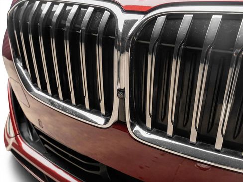 Used 2022 BMW ALPINA B7 xDrive ALPINA B7 xDrive w/ Luxury Rear Seating Package image 11