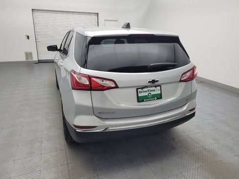 Used 2021 Chevrolet Equinox LT image 6