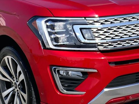 Used 2021 Ford Expedition Platinum RWD image 25