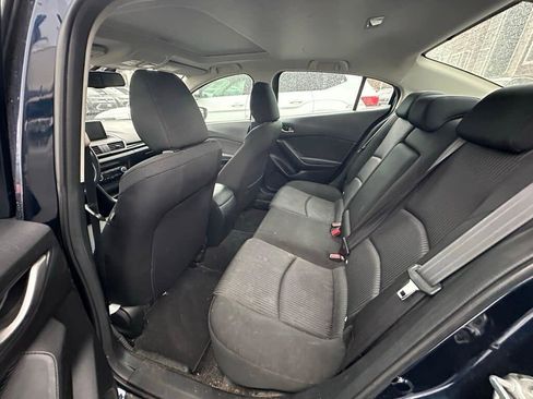 Used 2016 MAZDA MAZDA3 i Touring w/ Popular Equipment Package image 10