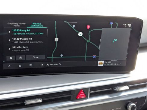 Used 2025 Kia Sorento SX image 24