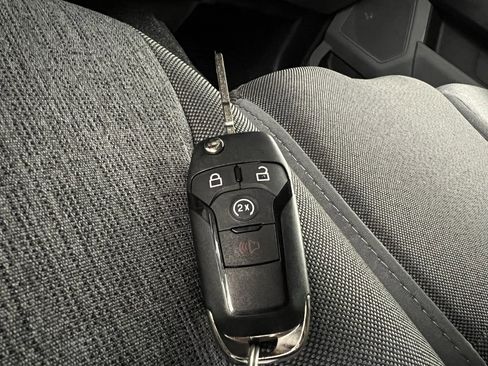 New 2025 Ford F550 4x4 Supercab Super Duty image 33