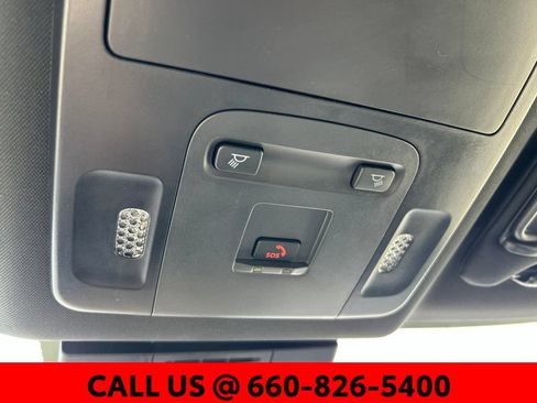 Used 2025 Toyota Camry SE FWD image 24