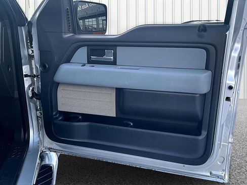 Used 2012 Ford F150 XLT w/ XTR Pkg image 27