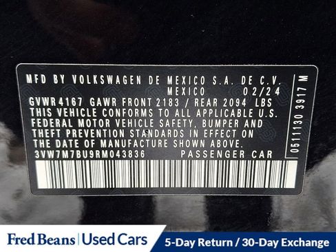 Certified 2024 Volkswagen Jetta SE w/ Panoramic Sunroof Package image 28