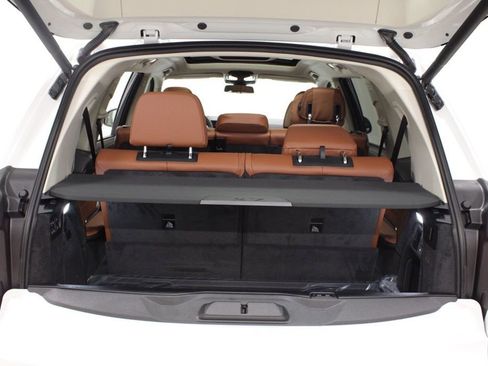 Used 2027 BMW X7 xDrive40i AWD/4WD image 57