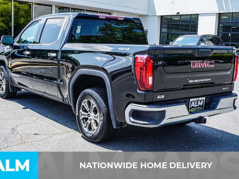 Used 2025 GMC Sierra 1500 SLT AWD/4WD image 4